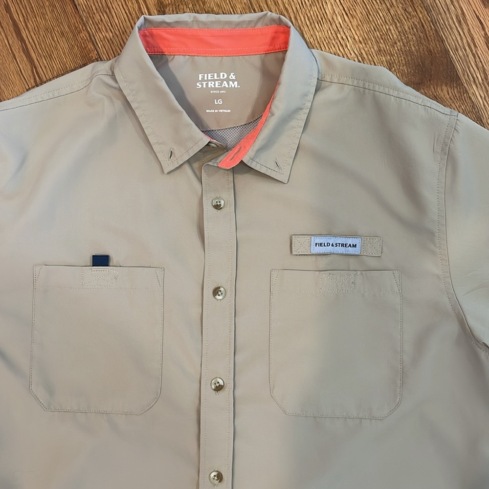 Men’s Field & Stream Short Sleeve Button Down/Button Up Shirt. Size Large. - Picture 4 of 11